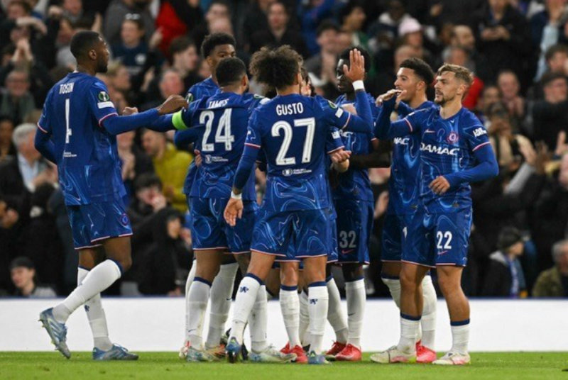 Wayne Rooney cảnh báo Maresca: Chelsea sẽ không còn ‘che chắn’ nếu sóng gió ập đến