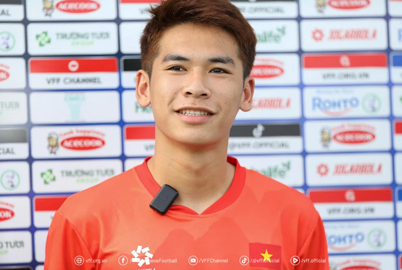 le-van-thuan-ngoi-sao-tham-lang-cua-u22-viet